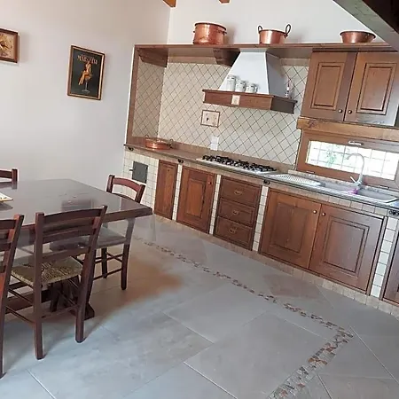 La Casa Sull'aia,av 4*
