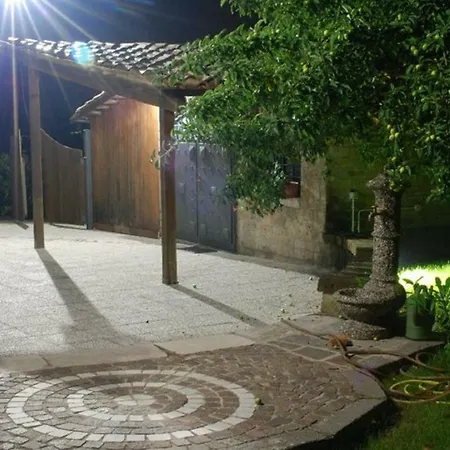 La Casa Sull'aia,av Bed & Breakfast